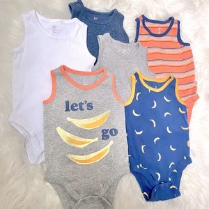 Gap Sleeveless Bodysuit Bundle 🍌